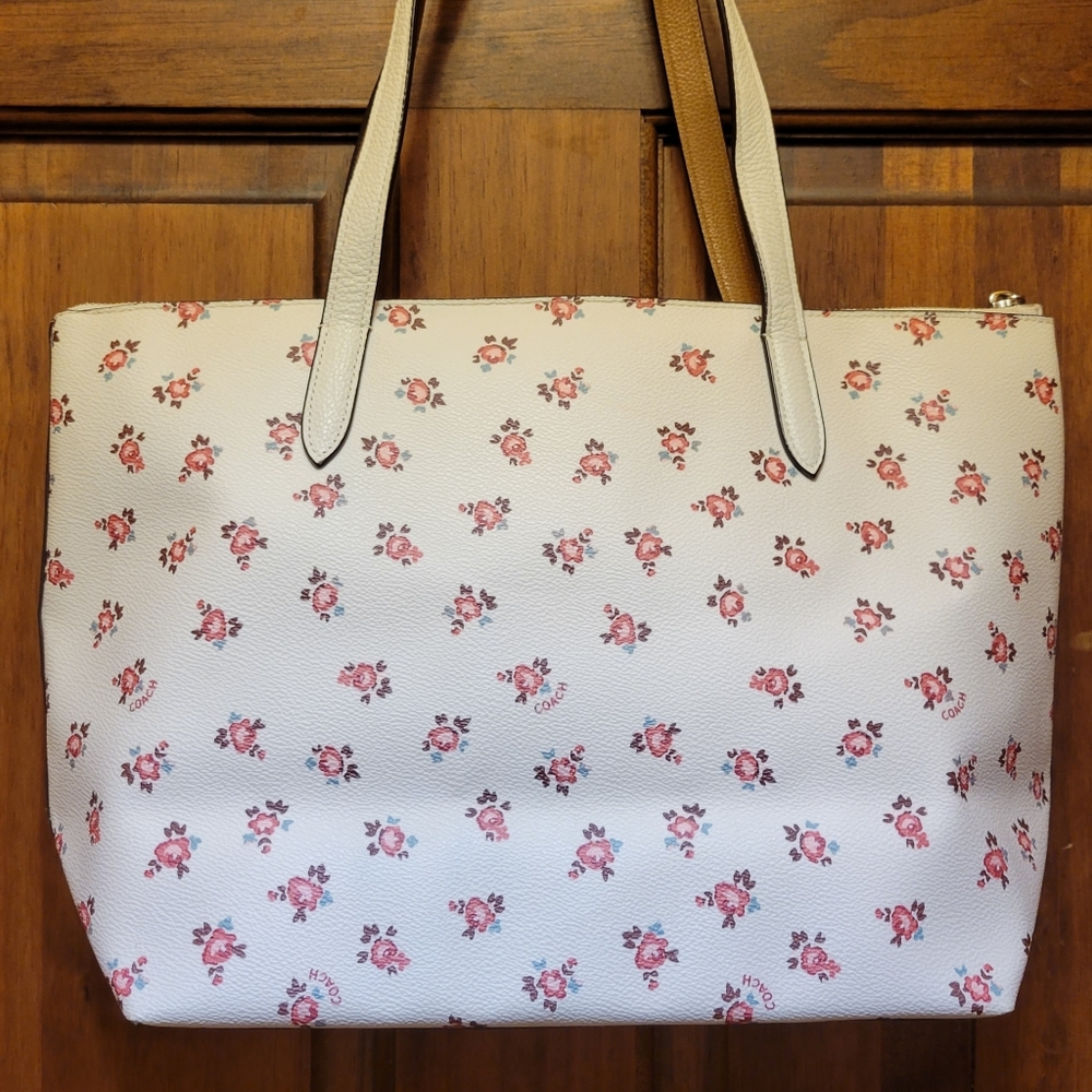 **** SALE****Coach Taylor Floral Print Tote 27165 Chalk White/Multi - Picture 14 of 16